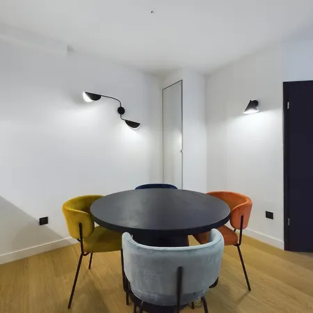Loft Neuf Derriere La Cathedrale Apartamento *